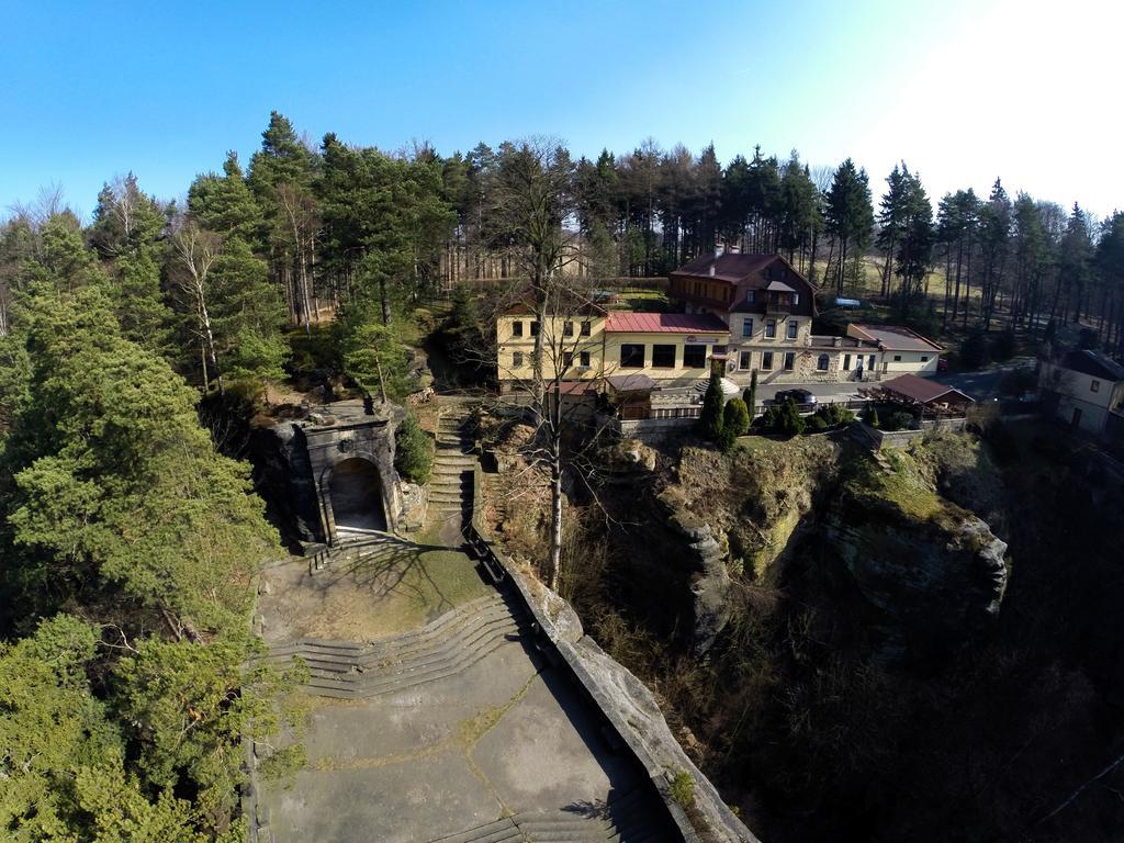 Hotel Garni Belveder Hrensko Bagian luar foto
