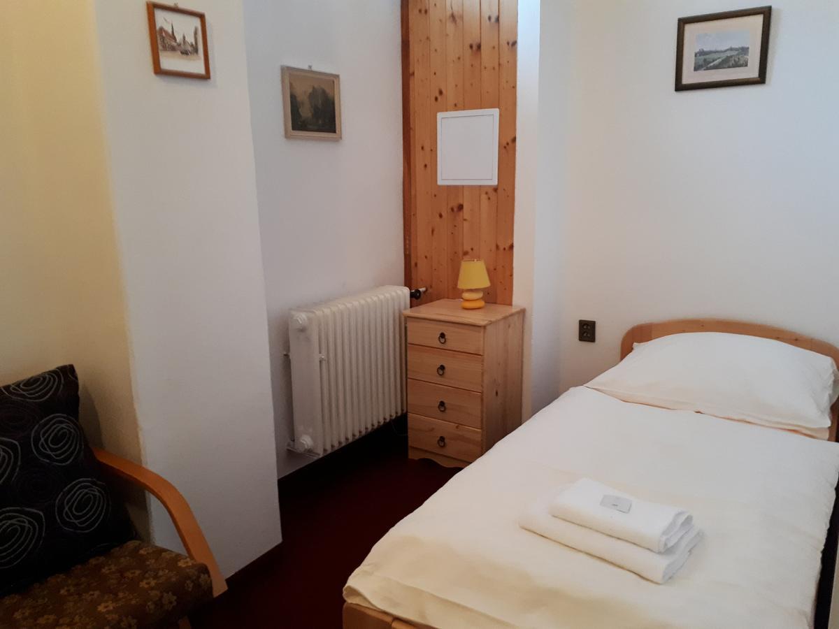Hotel Garni Belveder Hrensko Bagian luar foto