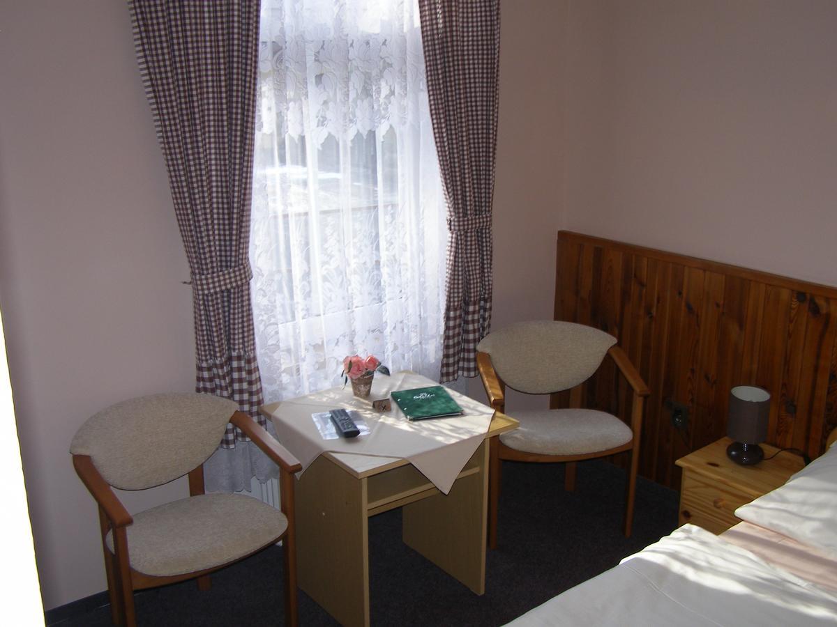 Hotel Garni Belveder Hrensko Bagian luar foto